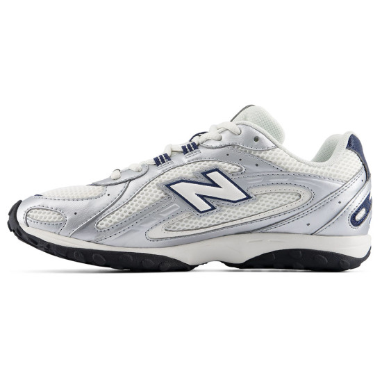 New Balance 204L